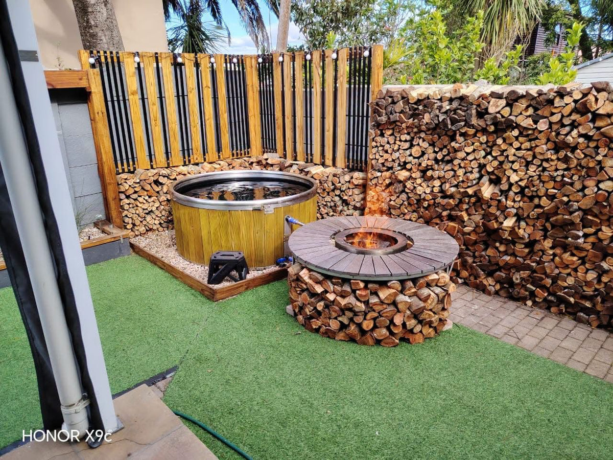 ChillaxR Boma Table