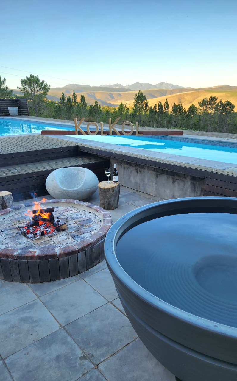 KolKol Luna Mist Green Hot Tub Wood-Fired